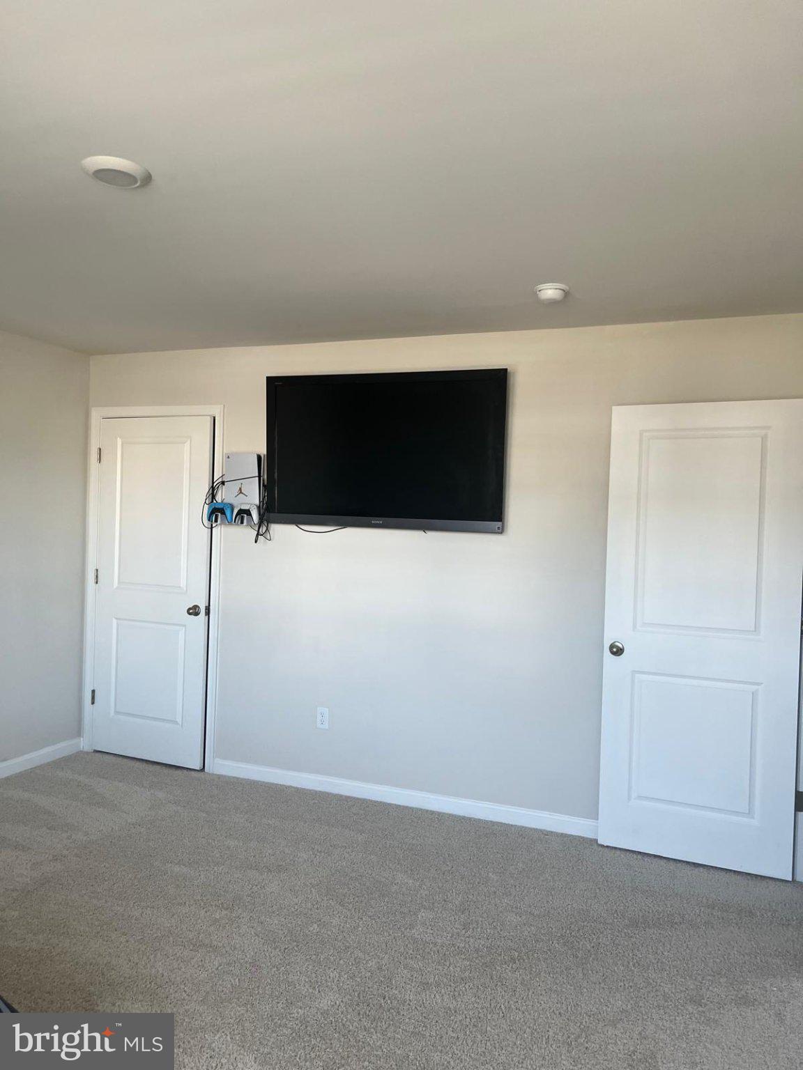 MAGNOLIA SPRINGS - Residential Lease