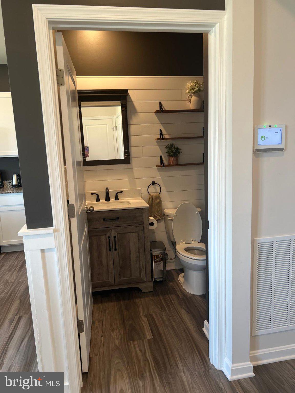 MAGNOLIA SPRINGS - Residential Lease