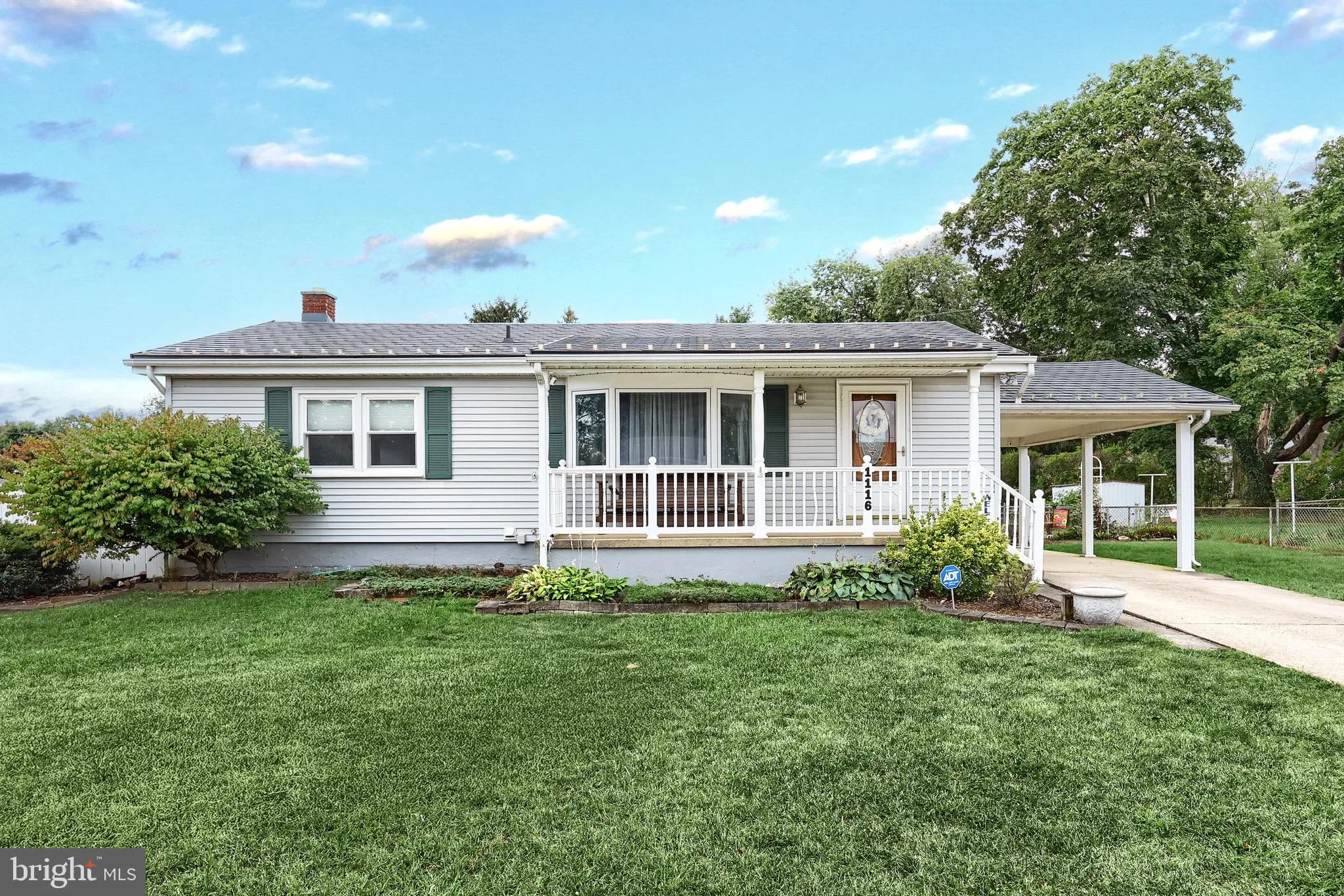 York, Pennsylvania 17404, United States, 3 Bedrooms Bedrooms, ,2 BathroomsBathrooms,Residential,Pending,216384