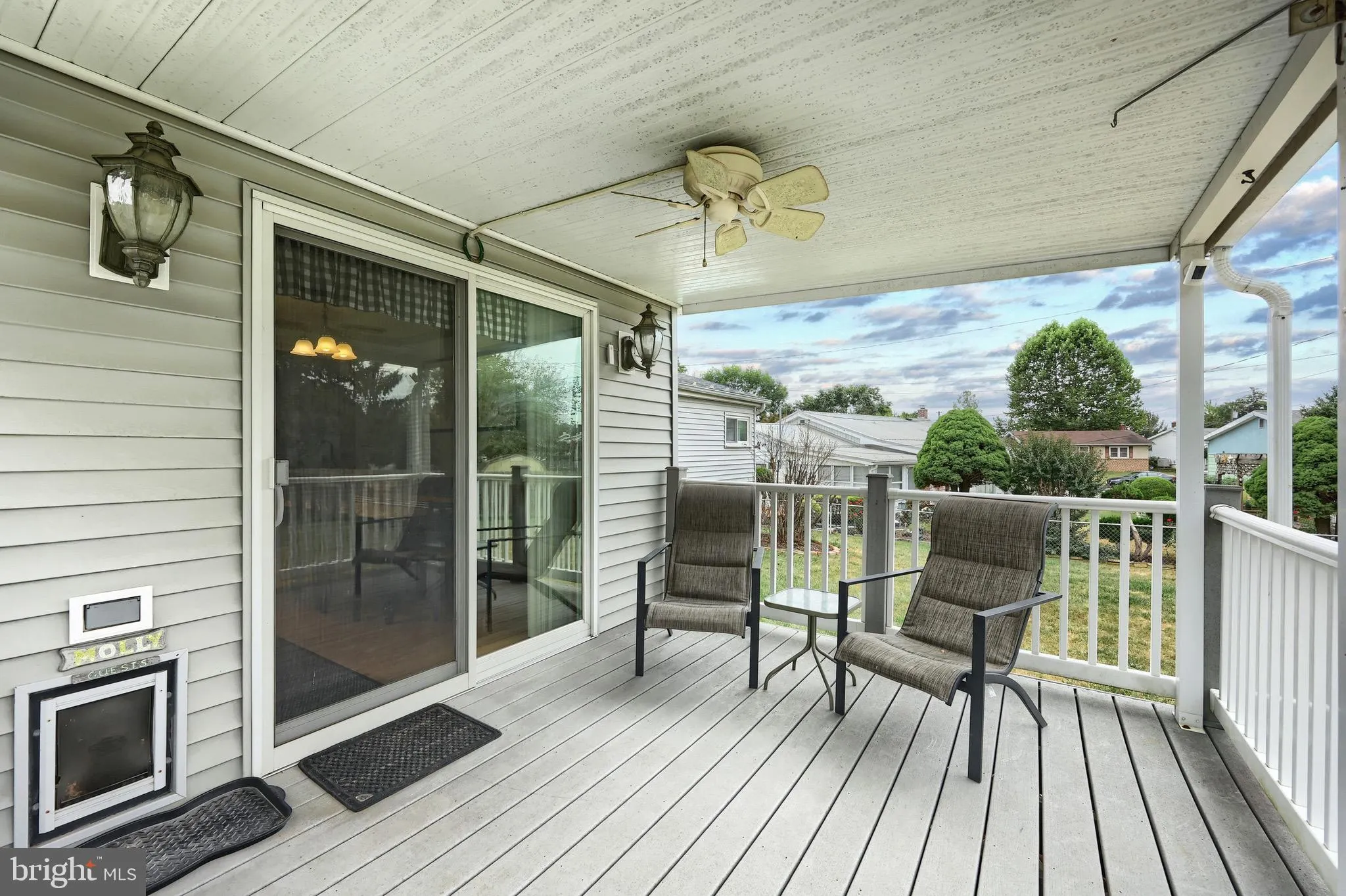 York, Pennsylvania 17404, United States, 3 Bedrooms Bedrooms, ,2 BathroomsBathrooms,Residential,Pending,216384