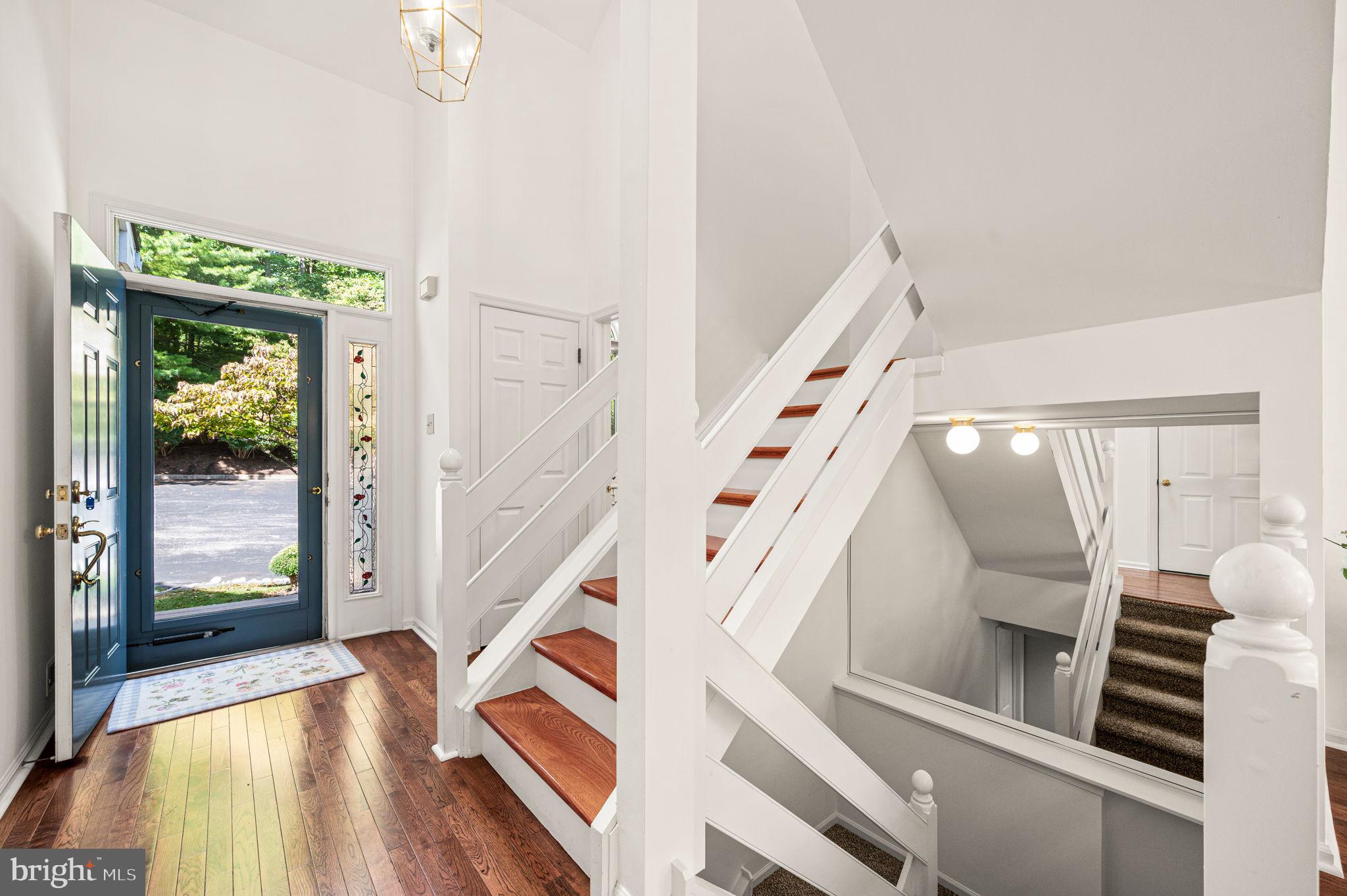 507 WATERS EDGE COURT