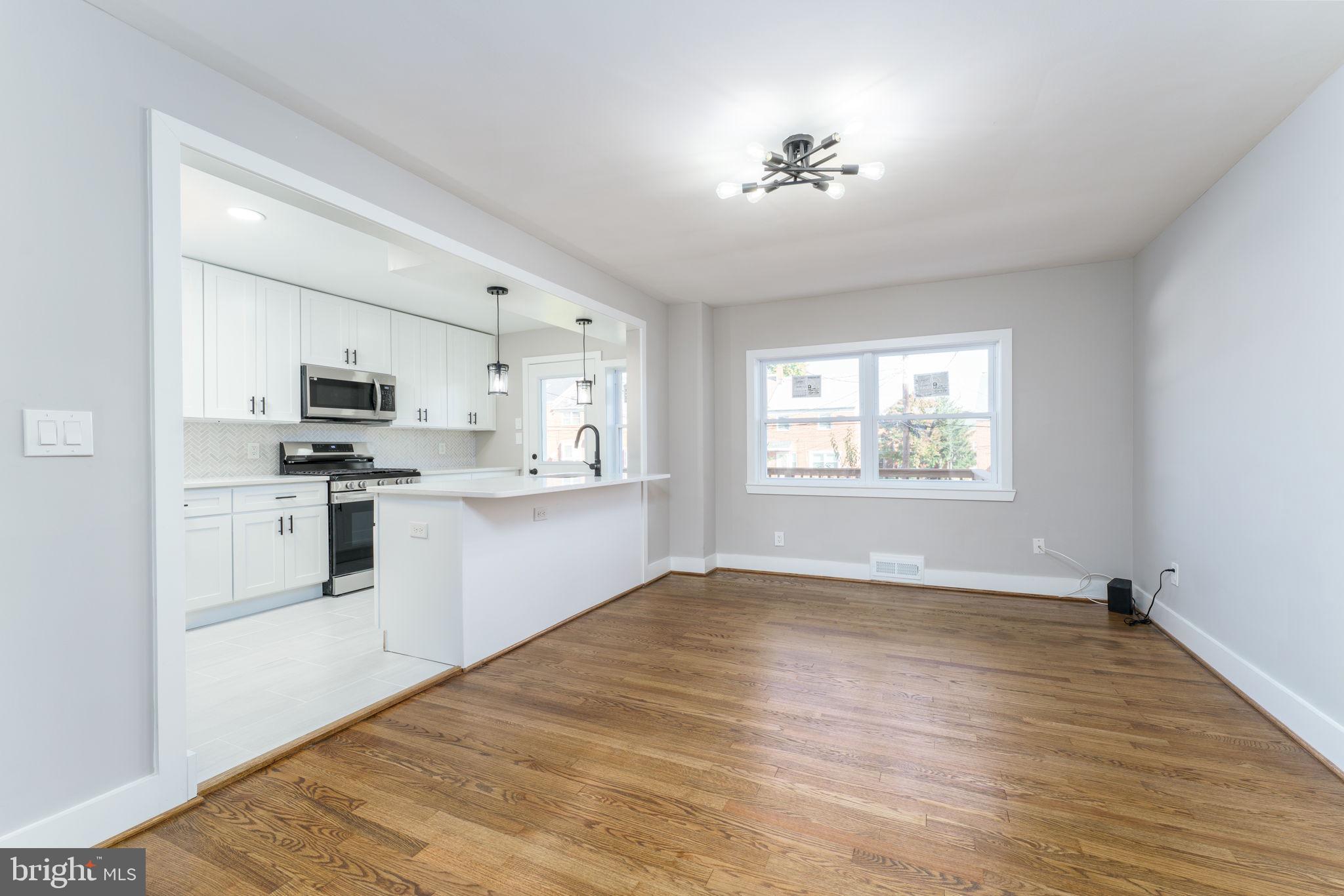 PERRING LOCH - Residential