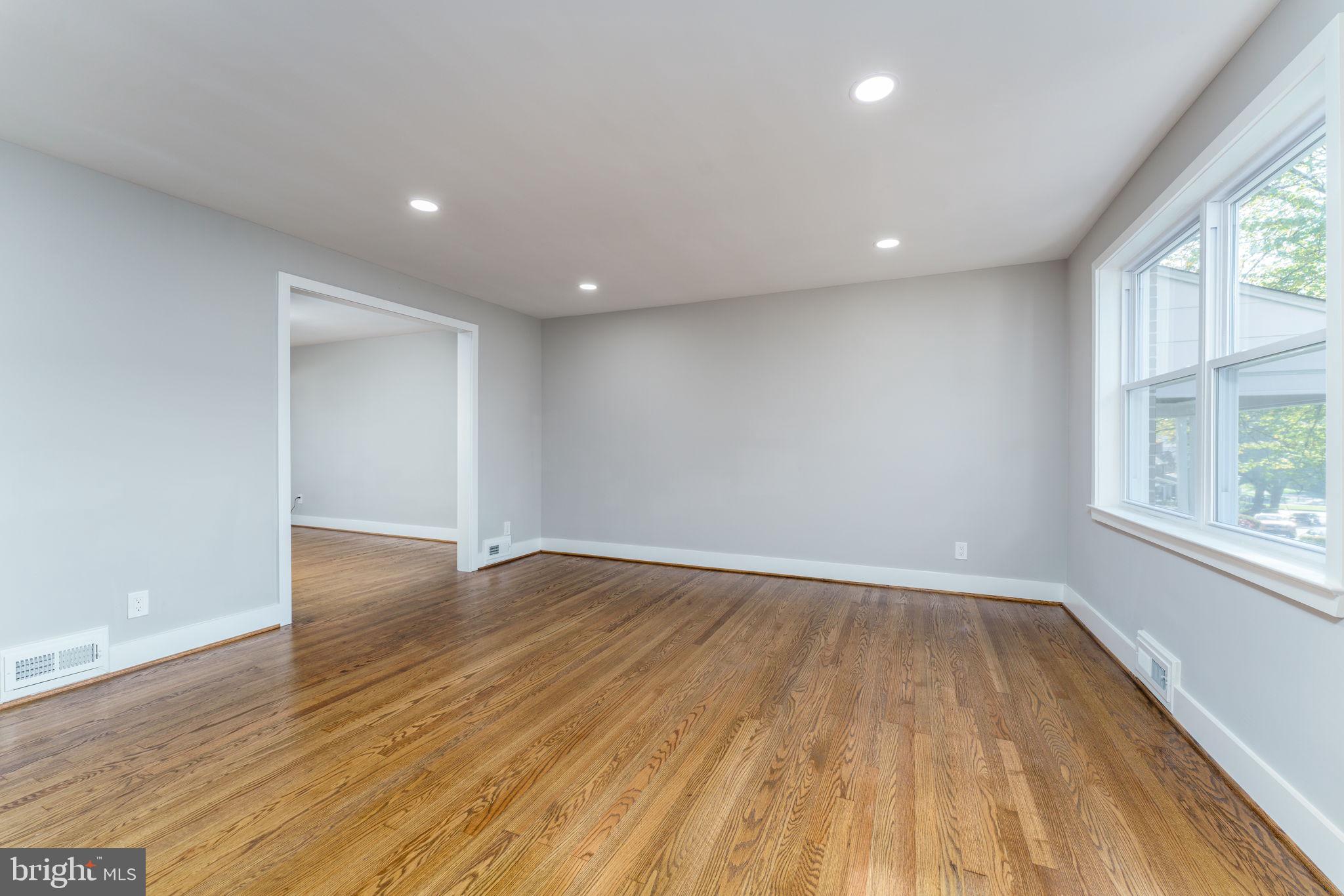 PERRING LOCH - Residential