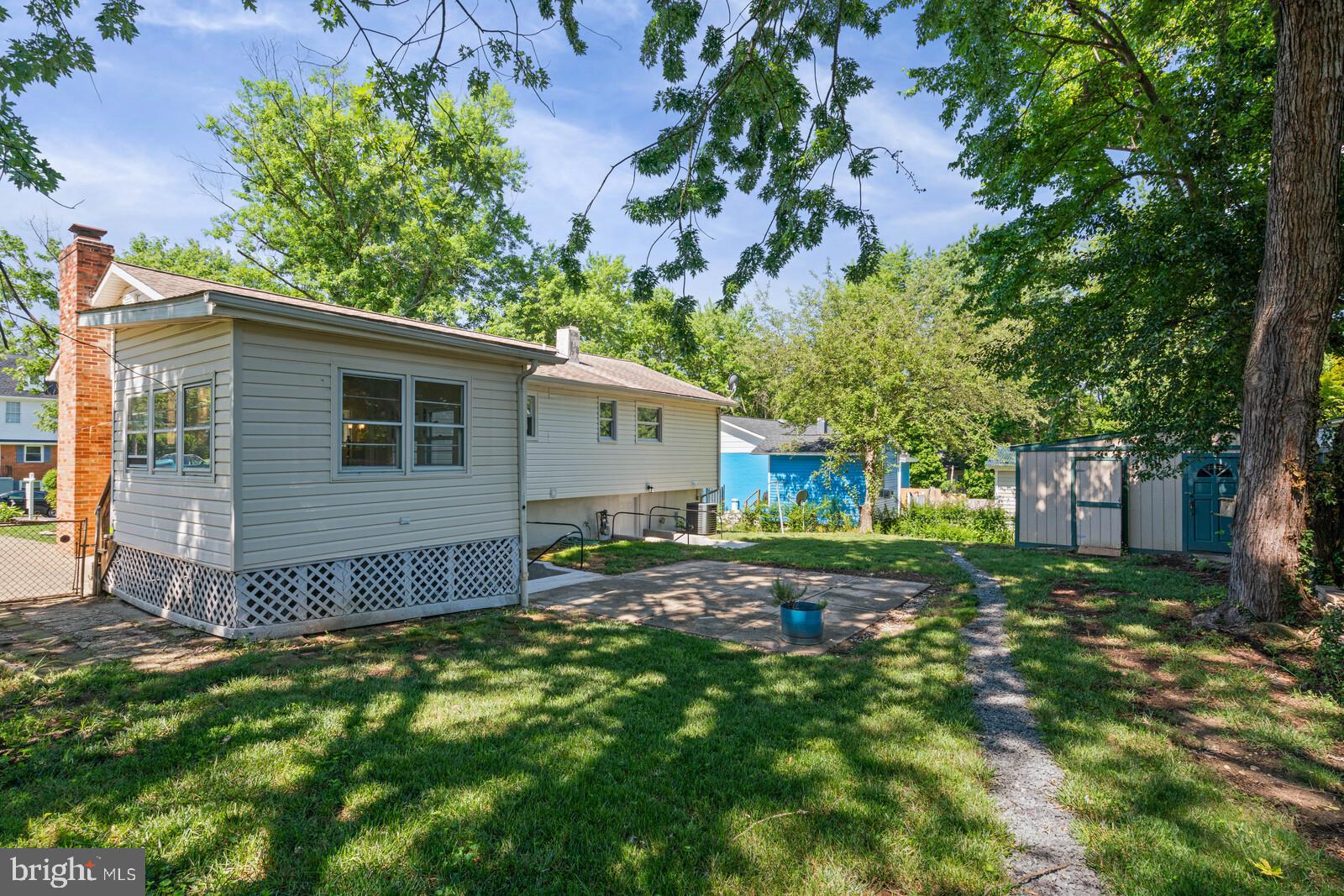 DALE CITY - Residential