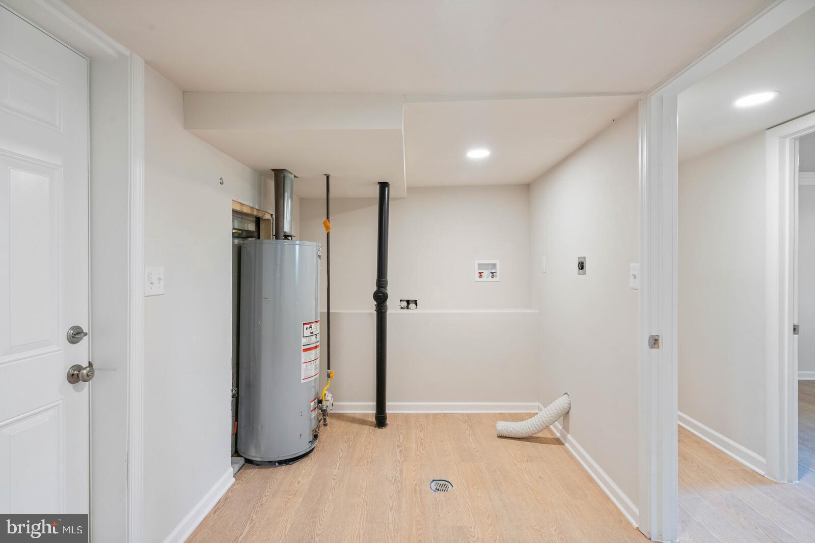 DALE CITY - Residential