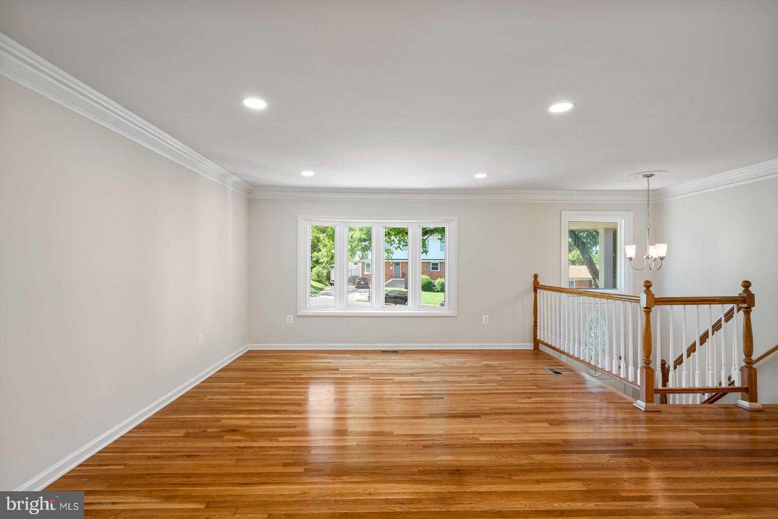 DALE CITY - Residential