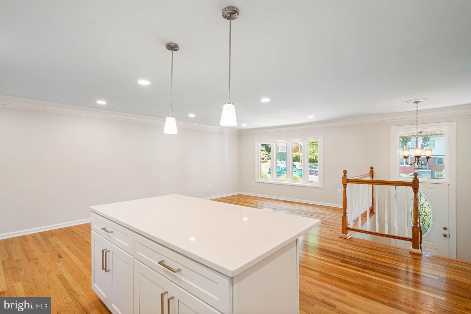 DALE CITY - Residential