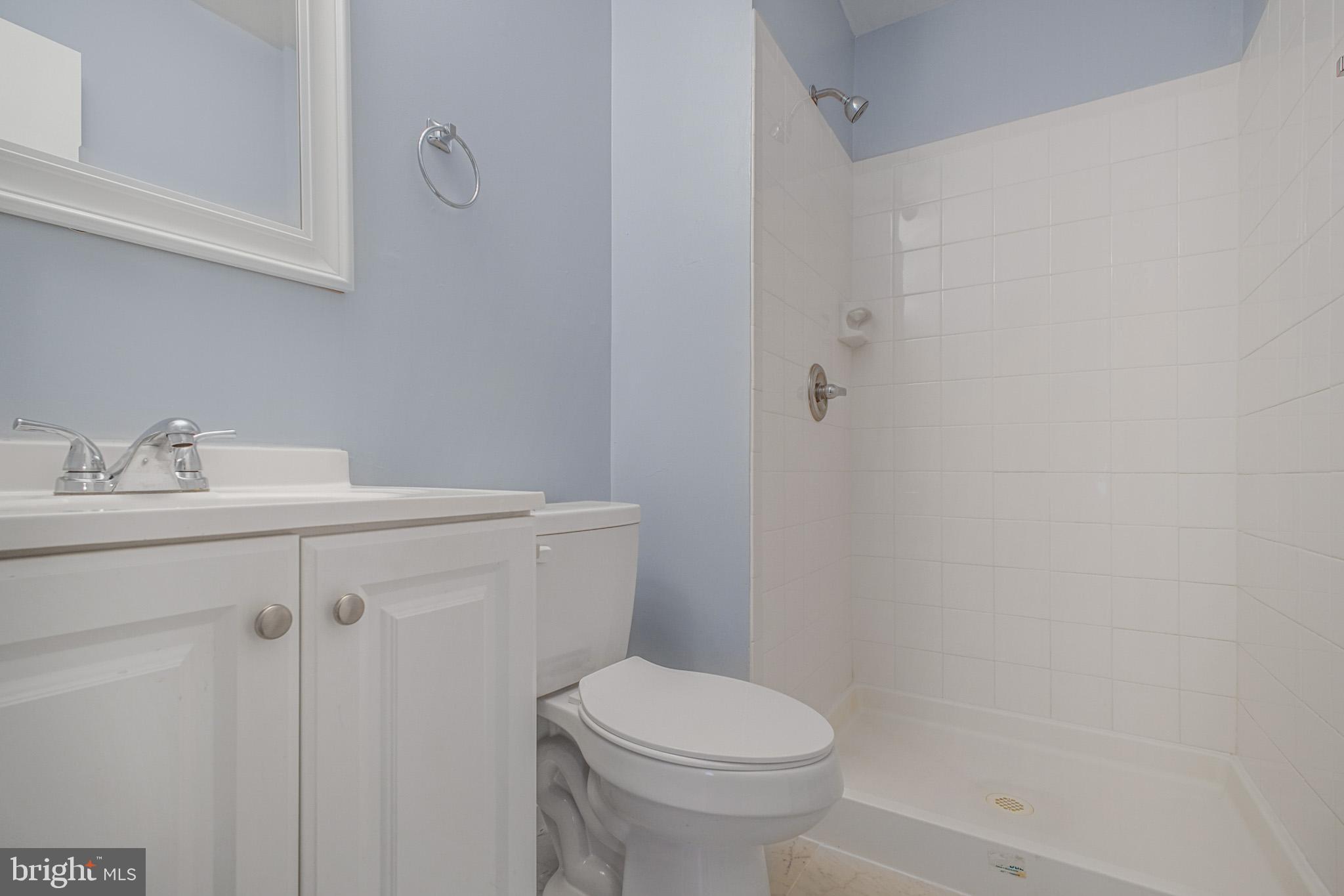 REFLECTION LAKE - Residential