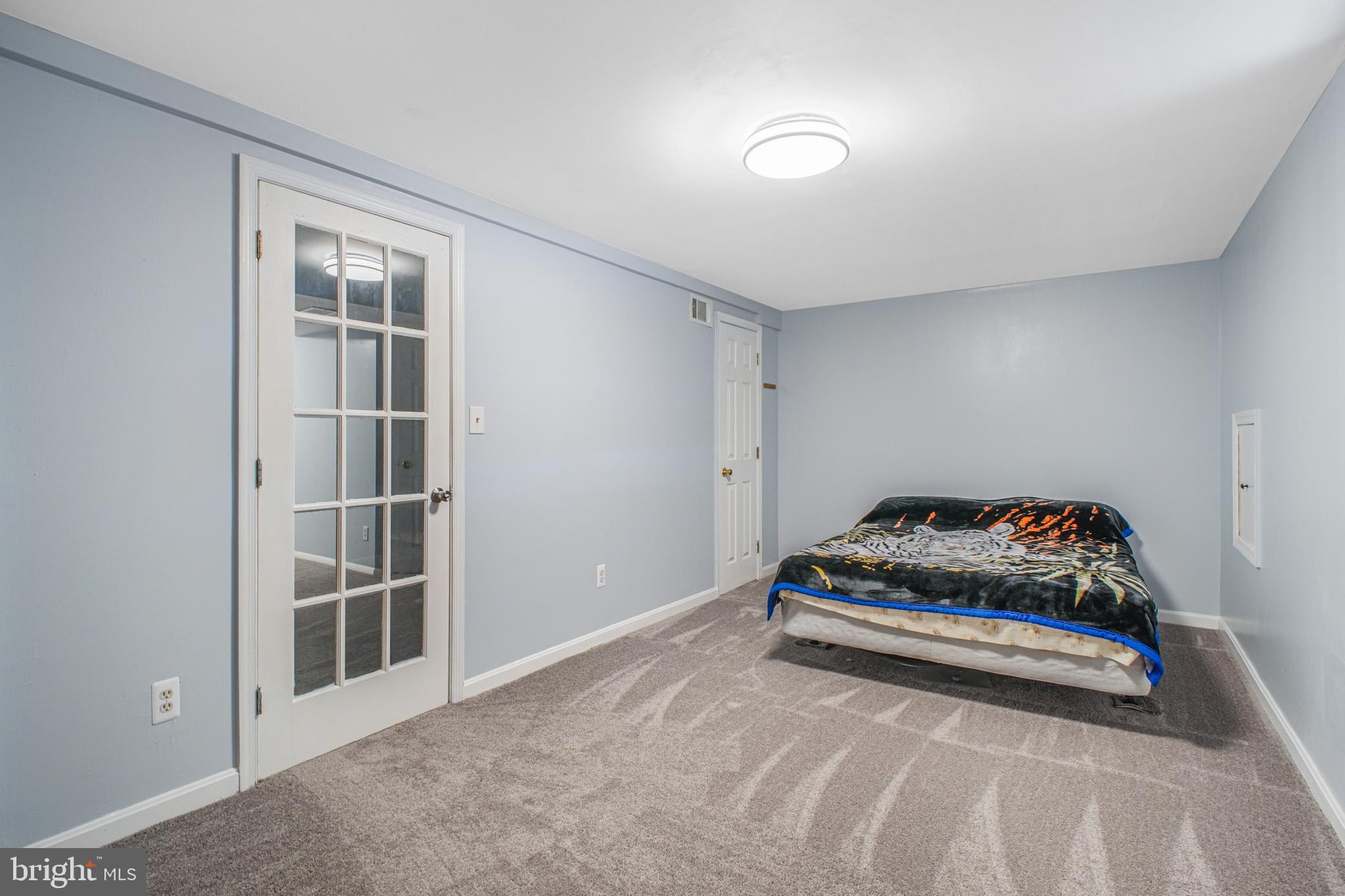 REFLECTION LAKE - Residential