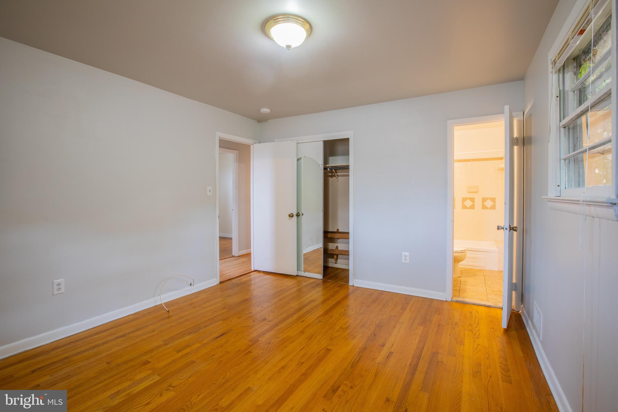 FORT WASHINGTON - Residential Lease