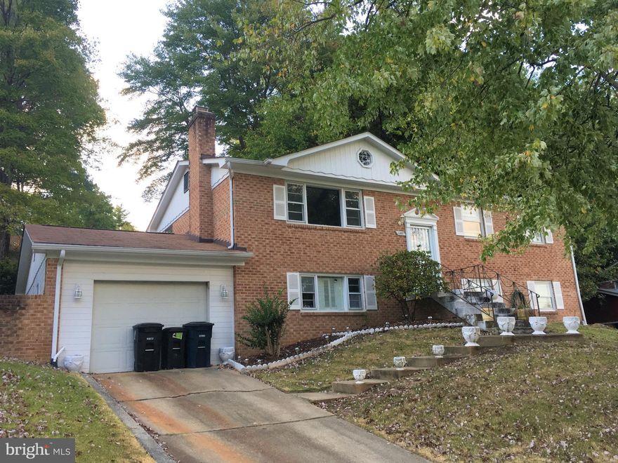 Gorgeous 5 BR/3 BA in Ft. Washington. Step into a spacious sitting area with wood floors. The eat-in kitchen has plenty of counter and storage space, with updated appliances. The main level has a master bedroom and bath with great natural light. There are two additional bedrooms on this floor with access to a hall bath. Enjoy access to the covered patio which is great for relaxing and entertaining and opens into a large backyard. The fully finished lower level has an additional two bedrooms and a full bath. There is even a built-in bar in the lower level of the home. 

Pets considered on a case by case basis with additional deposit. 

Application Qualifications: Minimum income of 3 times the monthly rent, no evictions or recent filings, current accounts in good standing, and a clean criminal background check.

All Bay Management Group residents are automatically enrolled in the Resident Benefits Package (RBP) for $39.95/month, which includes renters insurance, credit building to help boost your credit score with timely rent payments, $1M Identity Protection, HVAC air filter delivery (for applicable properties), move-in concierge service making utility connection and home service setup a breeze during your move-in, our best-in-class resident rewards program, and much more! The Resident Benefits Package is a voluntary program and may be terminated at any time, for any reason, upon thirty (30) days’ written notice. Tenants that do not upload their own renters insurance to the Tenant portal 5 days prior to move in will be automatically included in the RBP and the renters insurance program. More details upon application.