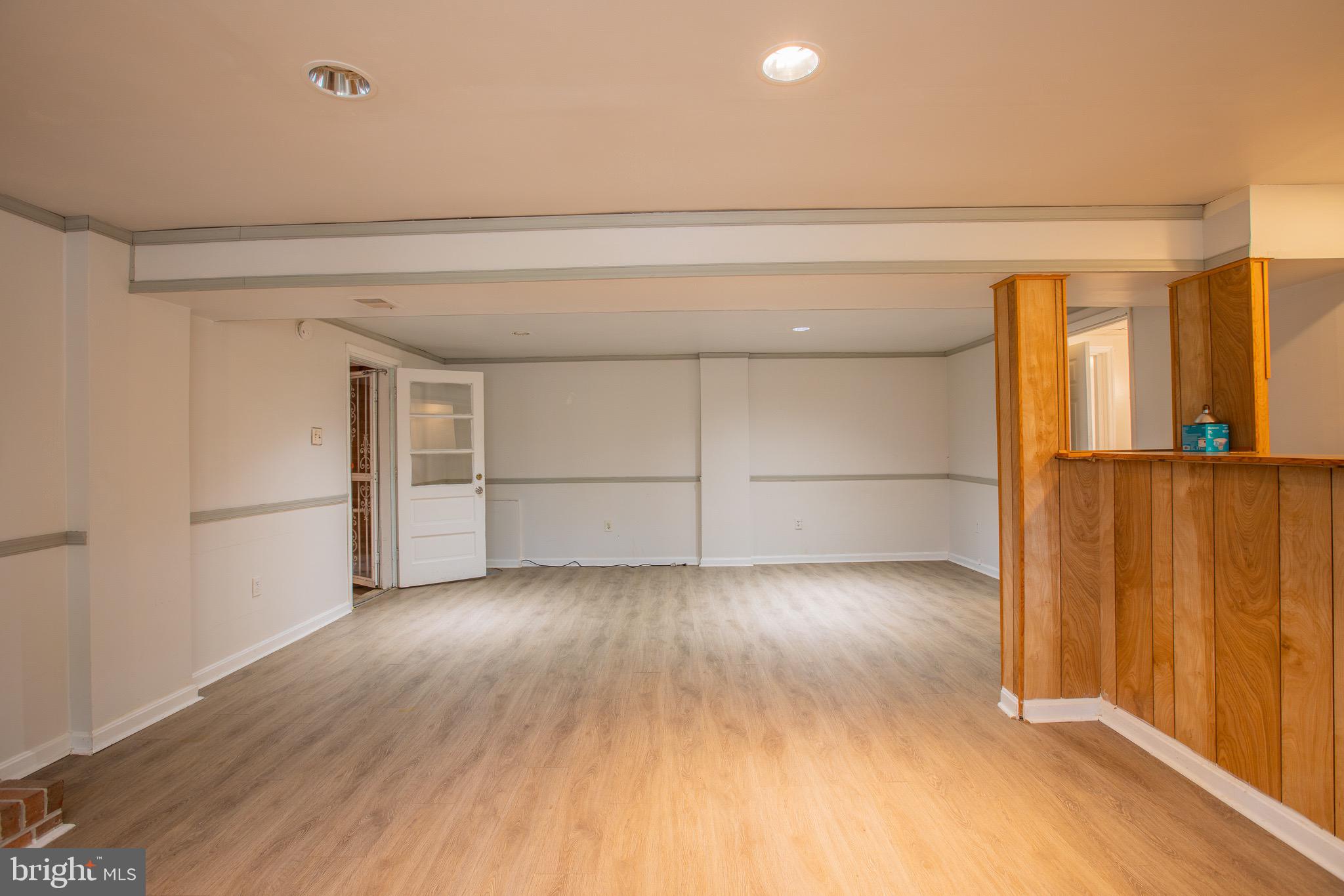 FORT WASHINGTON - Residential Lease