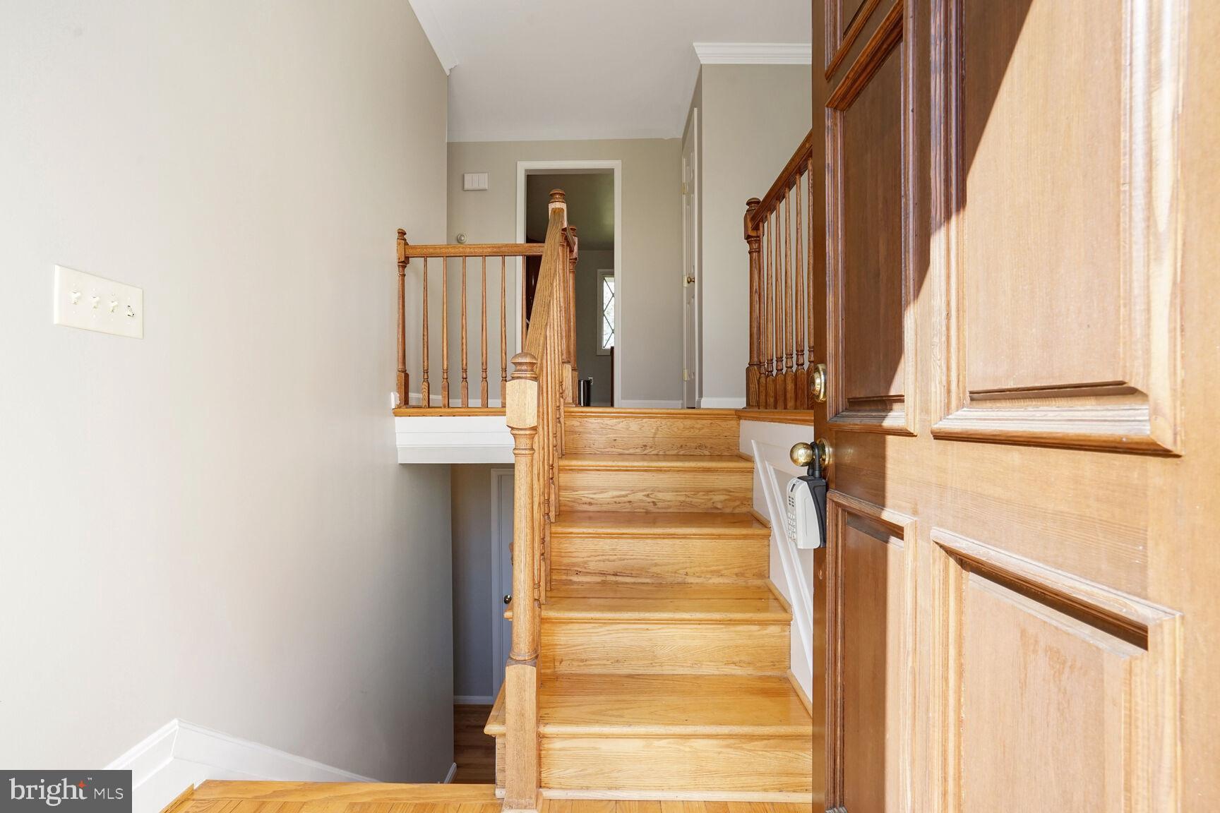 BROYHILL LANGLEY ESTATES - Residential Lease