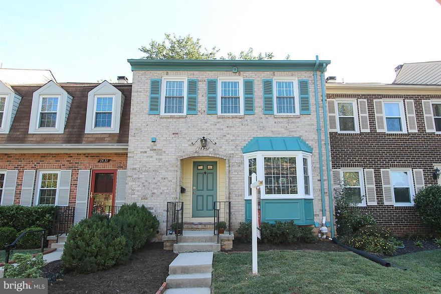 Open Saturday om 1-4  Inverness Knolls is a great community and you will love this completely updated house- new carpet, fresh paint, new kitchen, new baths! Spacious property with charming back patio.  Pool community, walk to shopping, restaurants at Cabin John Mall. Close to Cabin John Park and I-270/495.