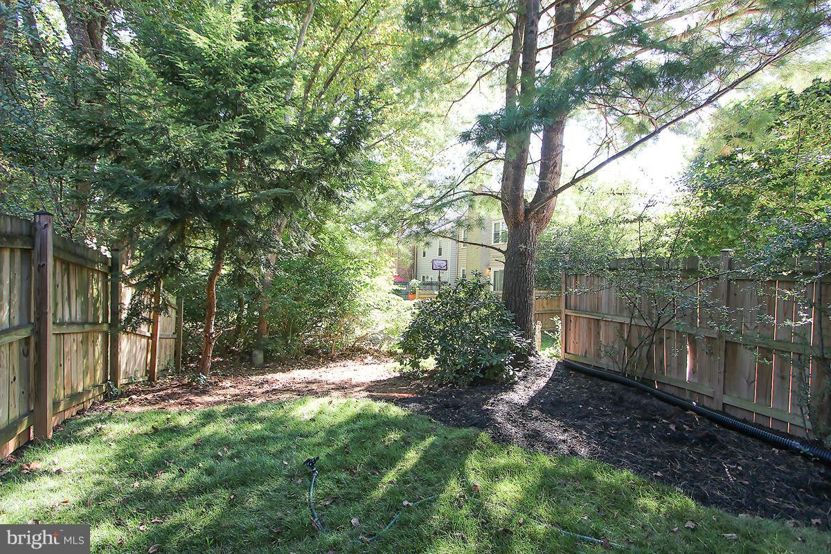 INVERNESS KNOLLS - Residential