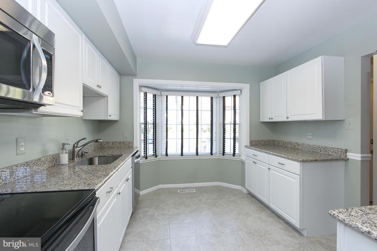 INVERNESS KNOLLS - Residential