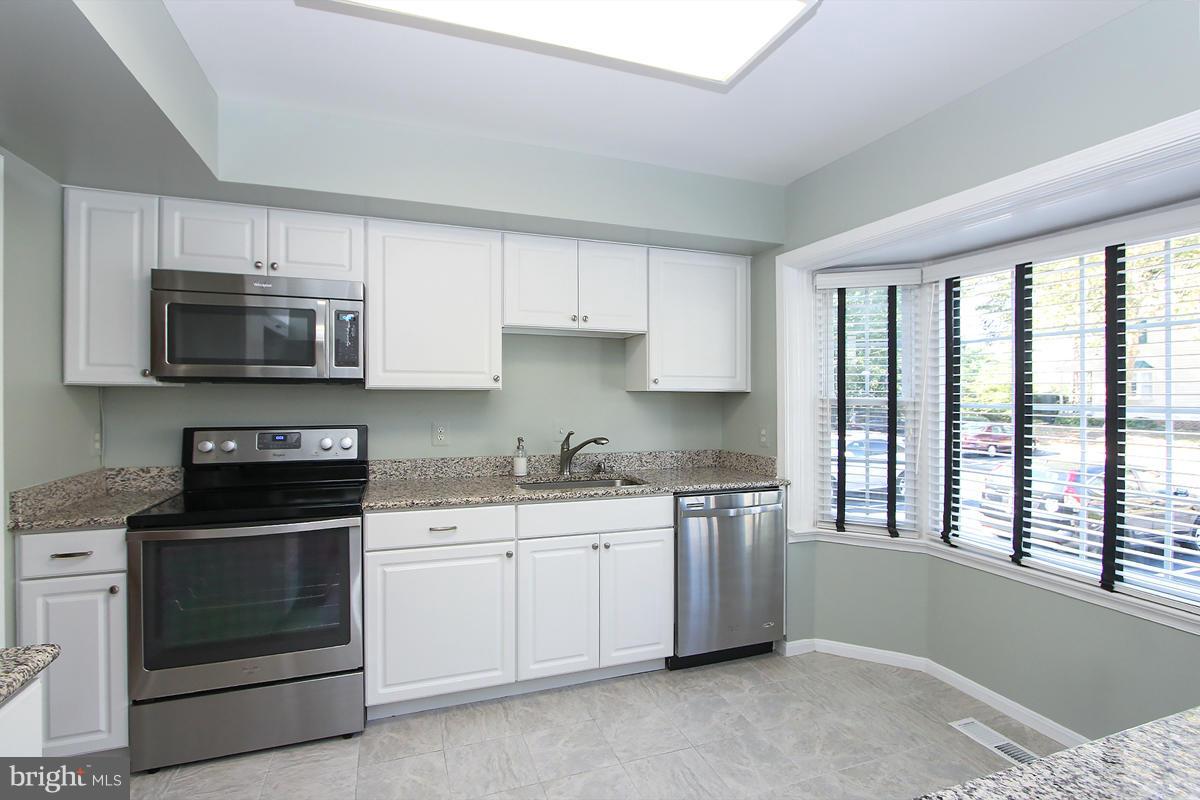 INVERNESS KNOLLS - Residential