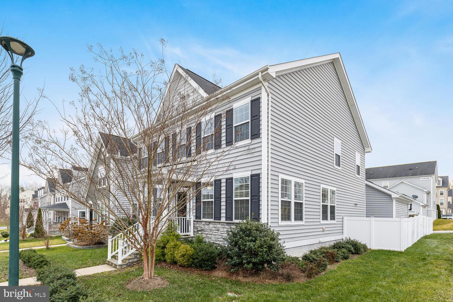 EMBREY MILL - Residential