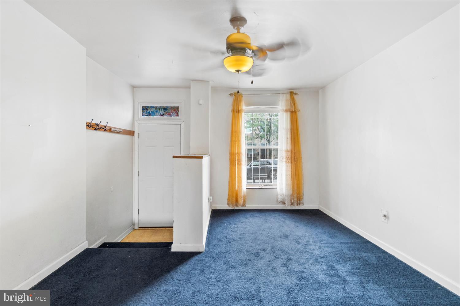 SANDTOWN-WINCHESTER - Residential