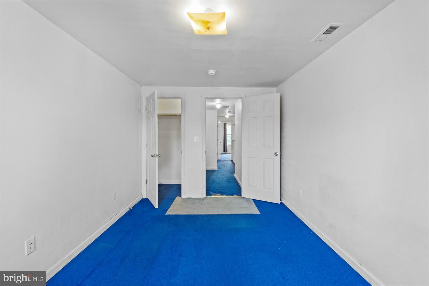 SANDTOWN-WINCHESTER - Residential