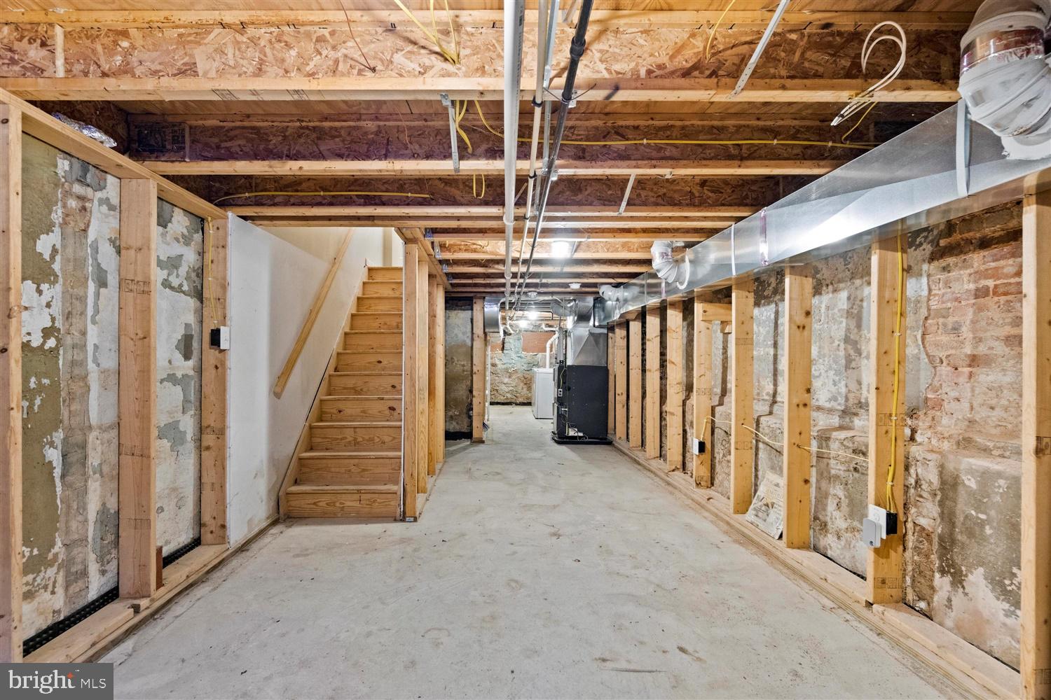 SANDTOWN-WINCHESTER - Residential