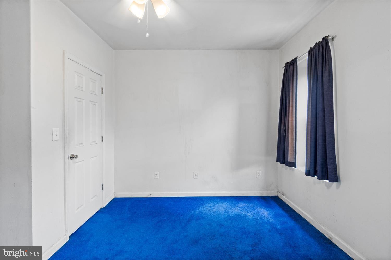 SANDTOWN-WINCHESTER - Residential