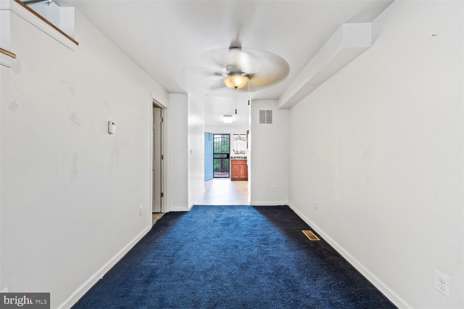 SANDTOWN-WINCHESTER - Residential