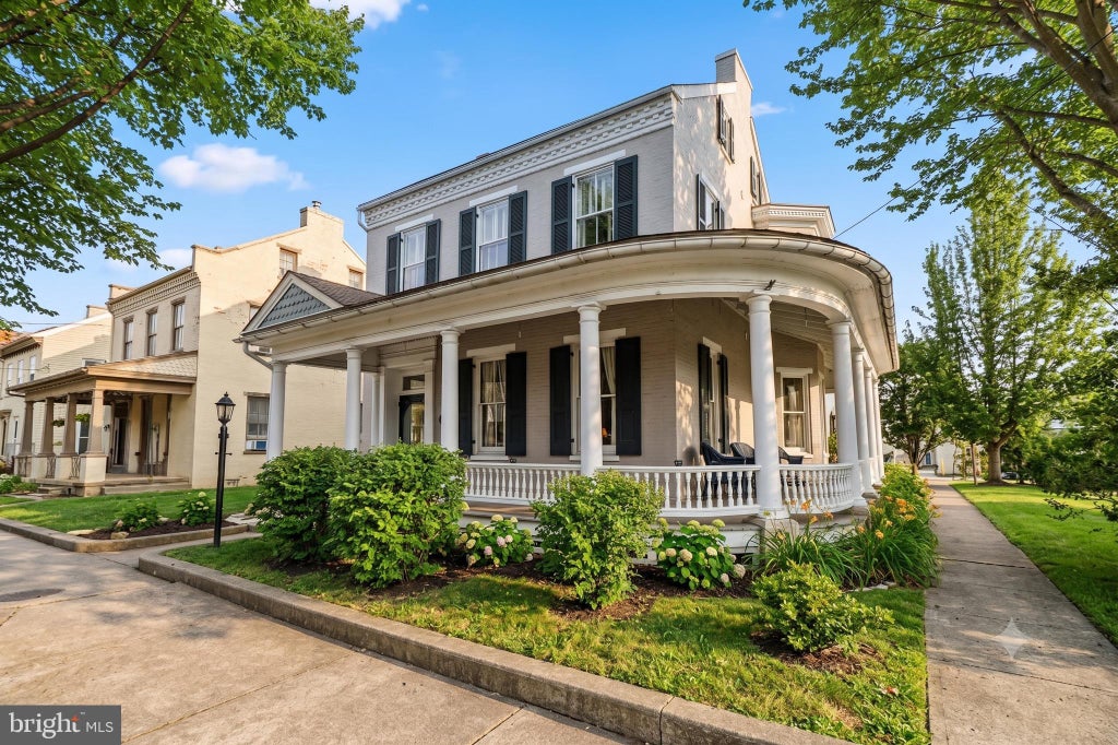 Photo of 13 W Main Street, MOUNT JOY, PA 17552 (MLS # PALA2081304)