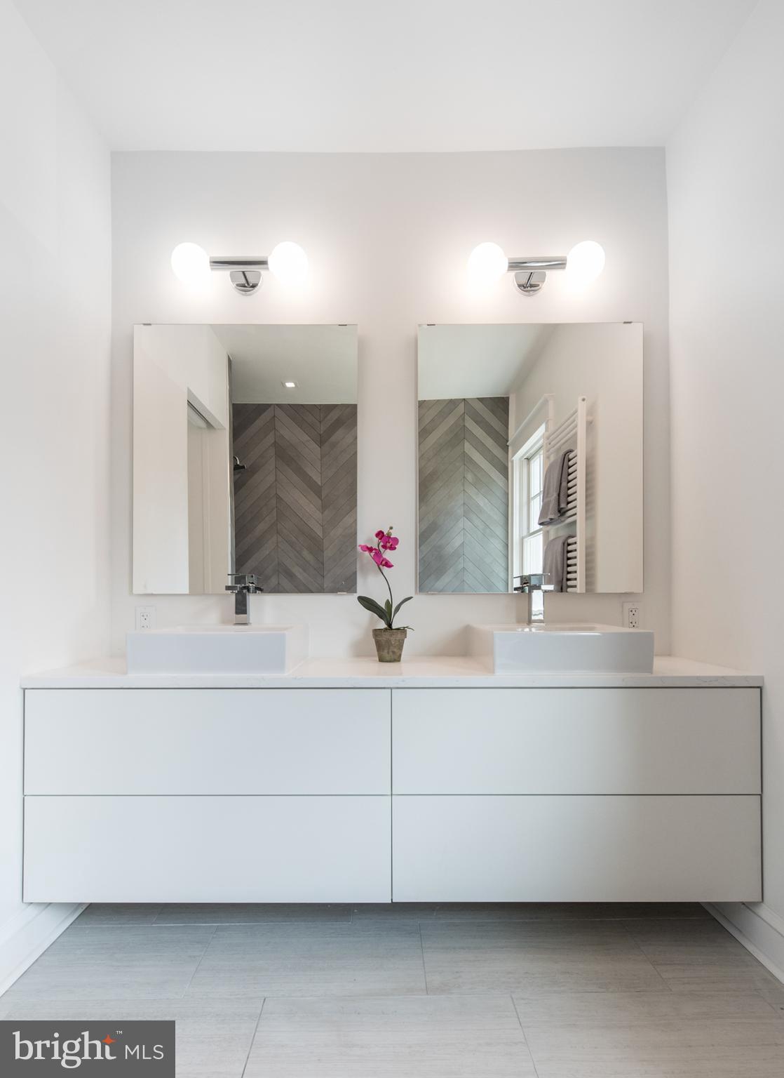 HOMEWOOD - Residential