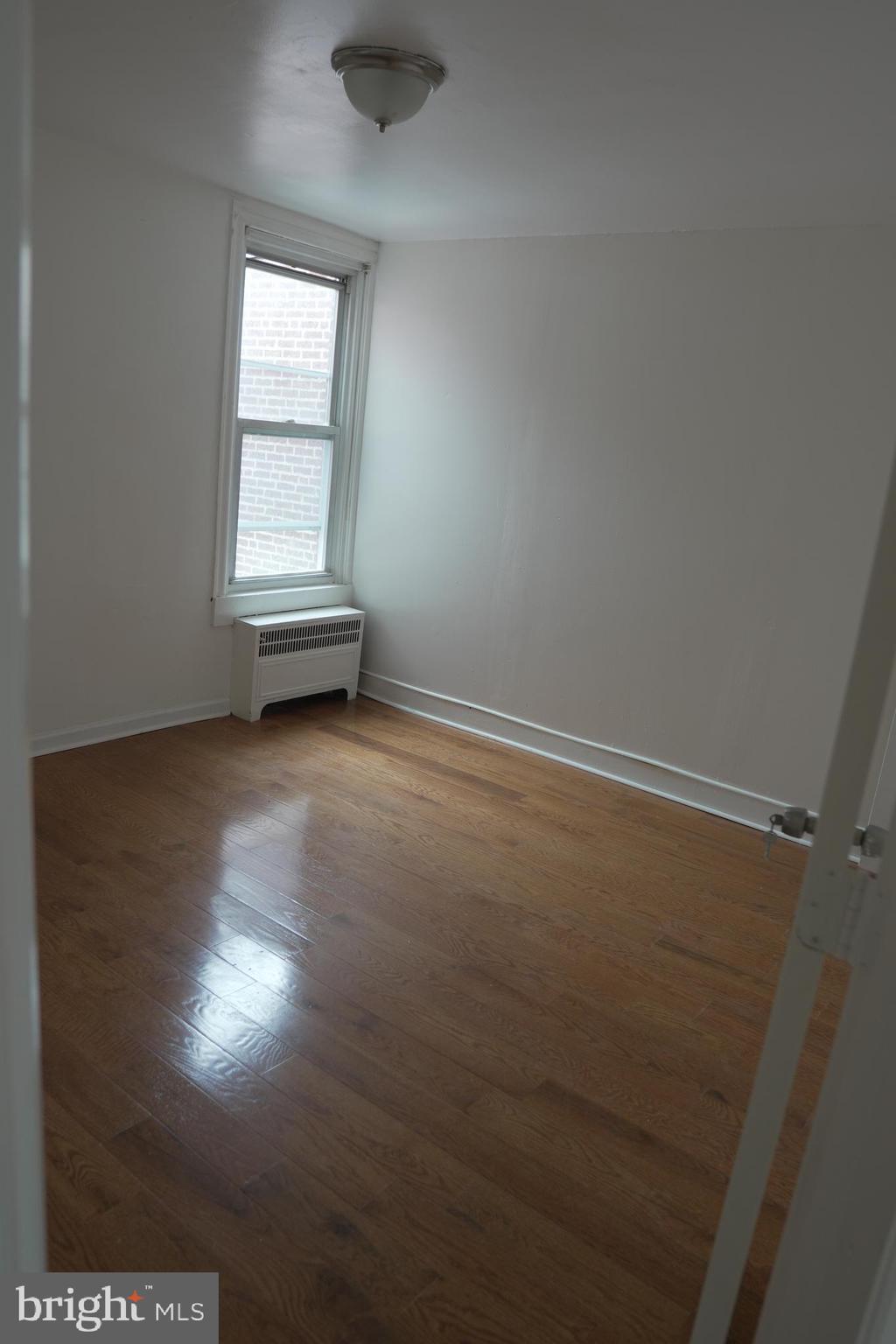 PHILADELPHIA (WEST) - Residential