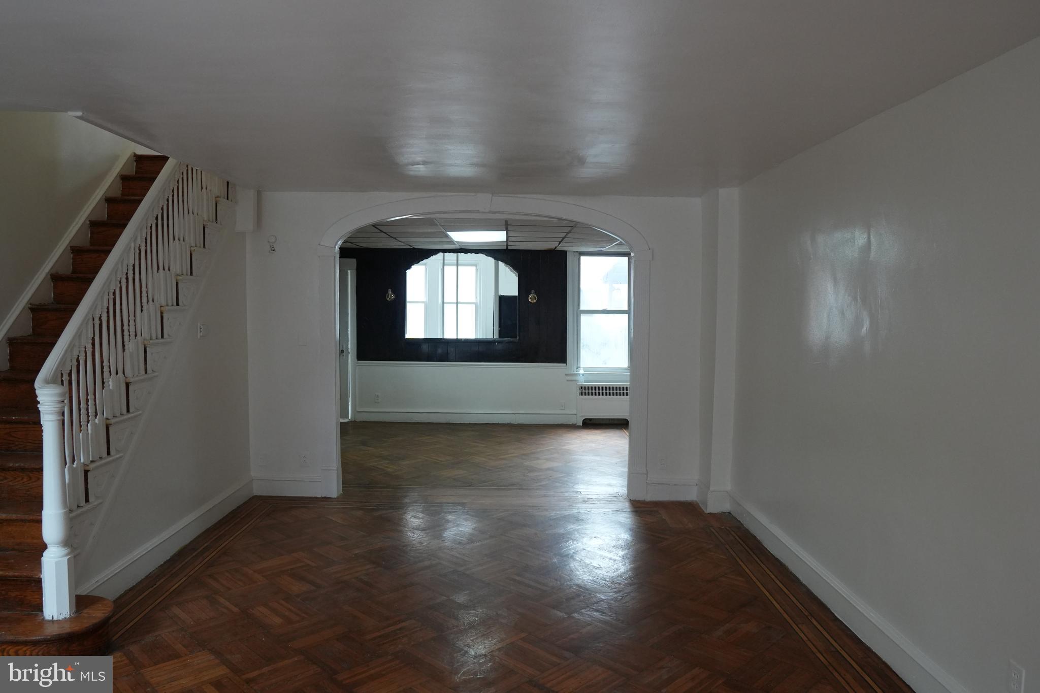 PHILADELPHIA (WEST) - Residential