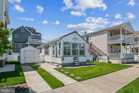 MLS: NJCM2005236