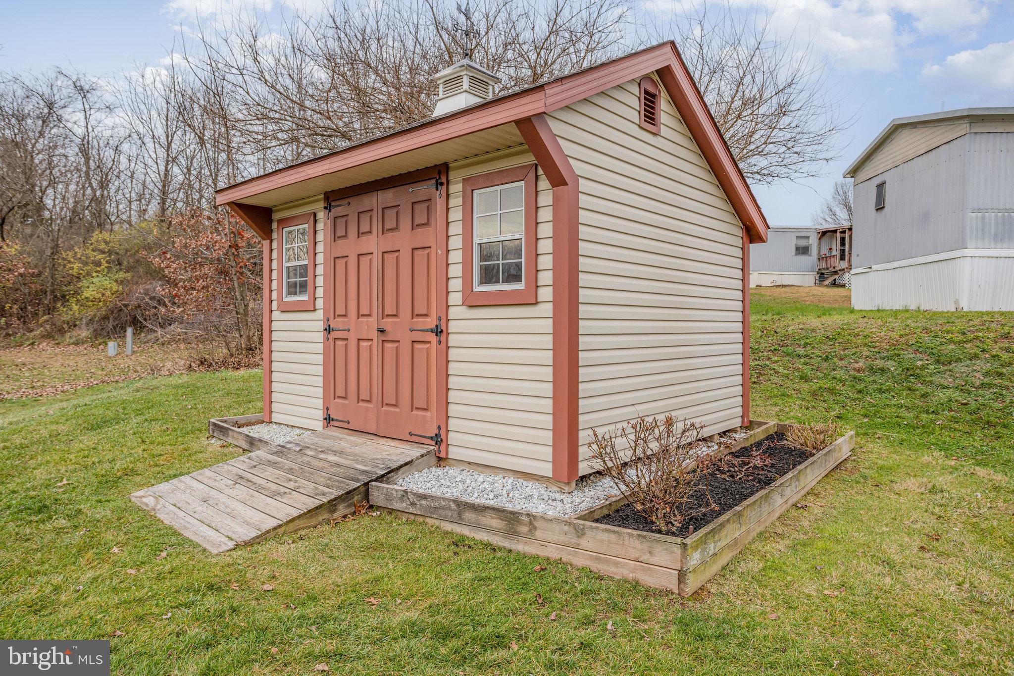 STARVIEW MHP - Residential