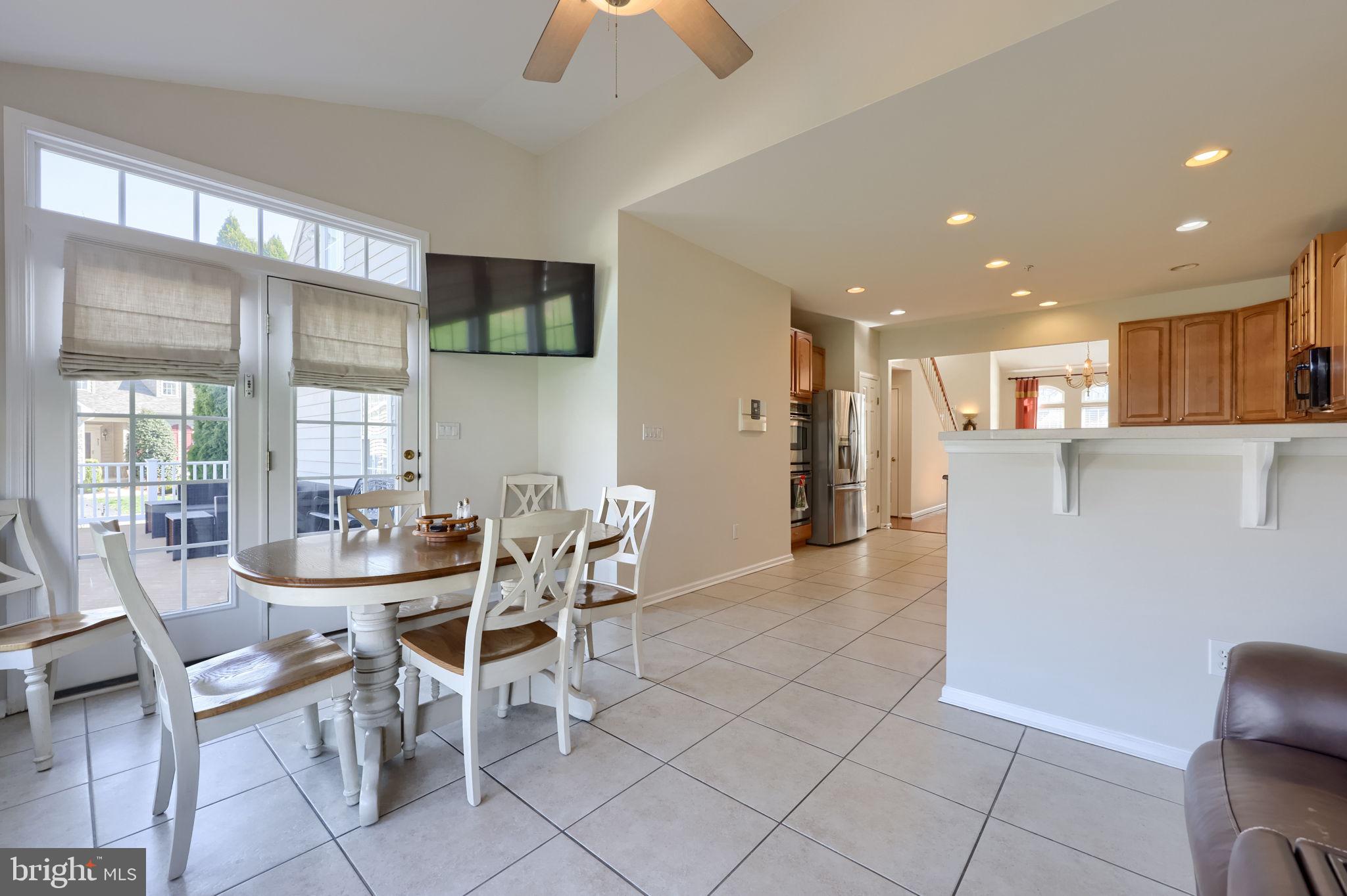 SYCAMORE GROVE-REGENTS GL - Residential