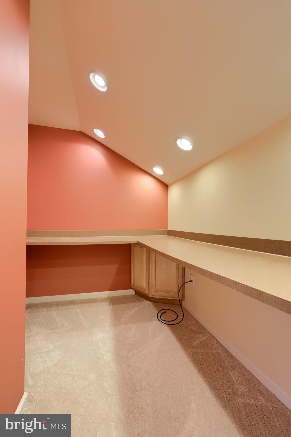 SYCAMORE GROVE-REGENTS GL - Residential