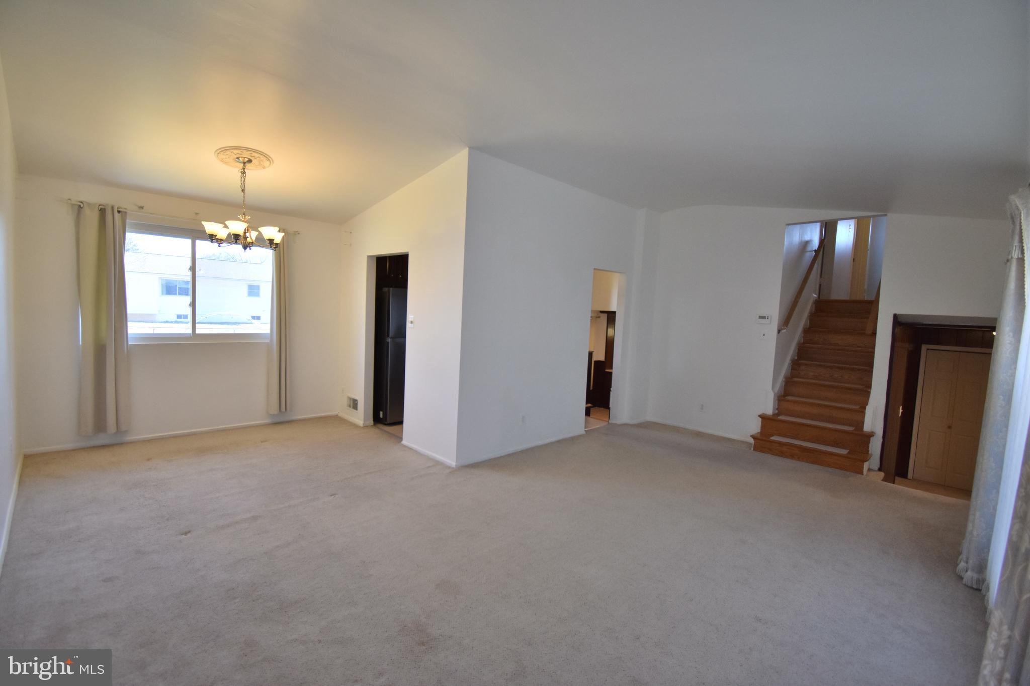 ASPEN HILL PARK - Residential Lease