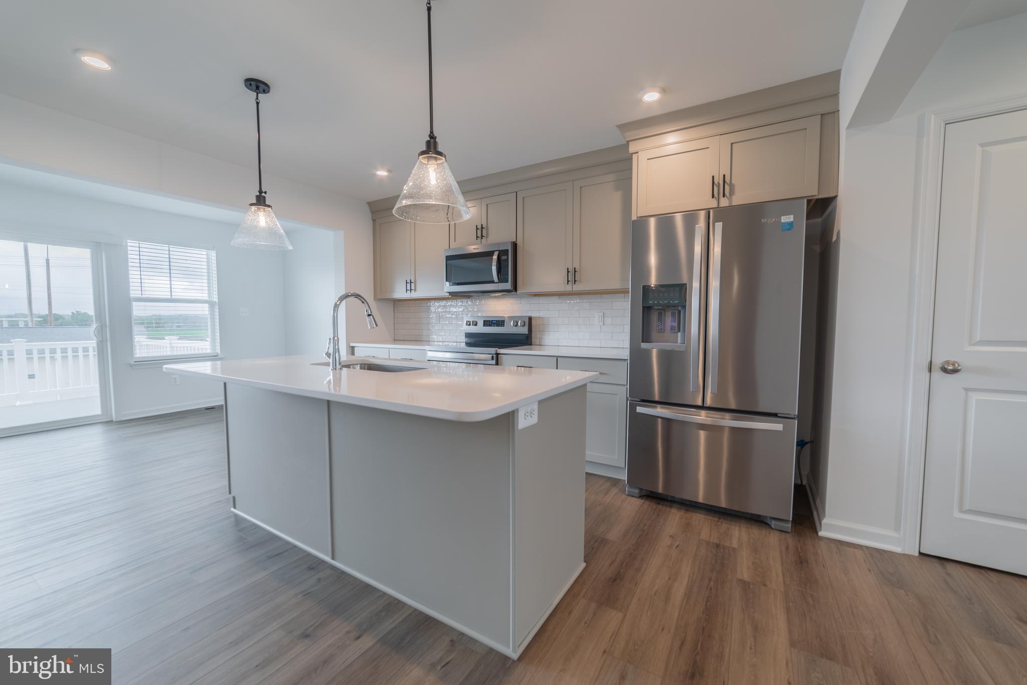 KING'S CROSSING - Residential Lease