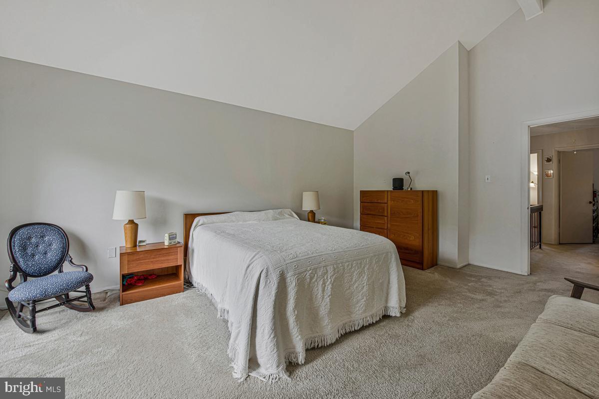 CHARLENE - Residential