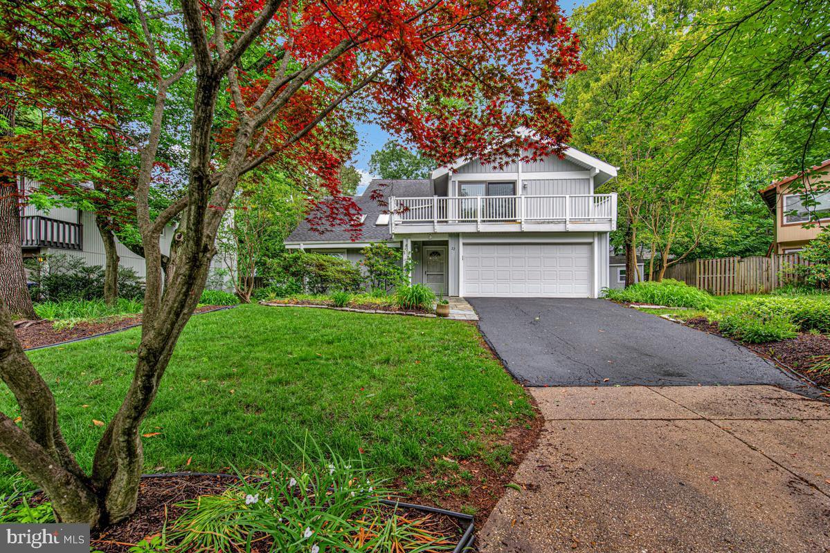 22 BANNISTER COURT