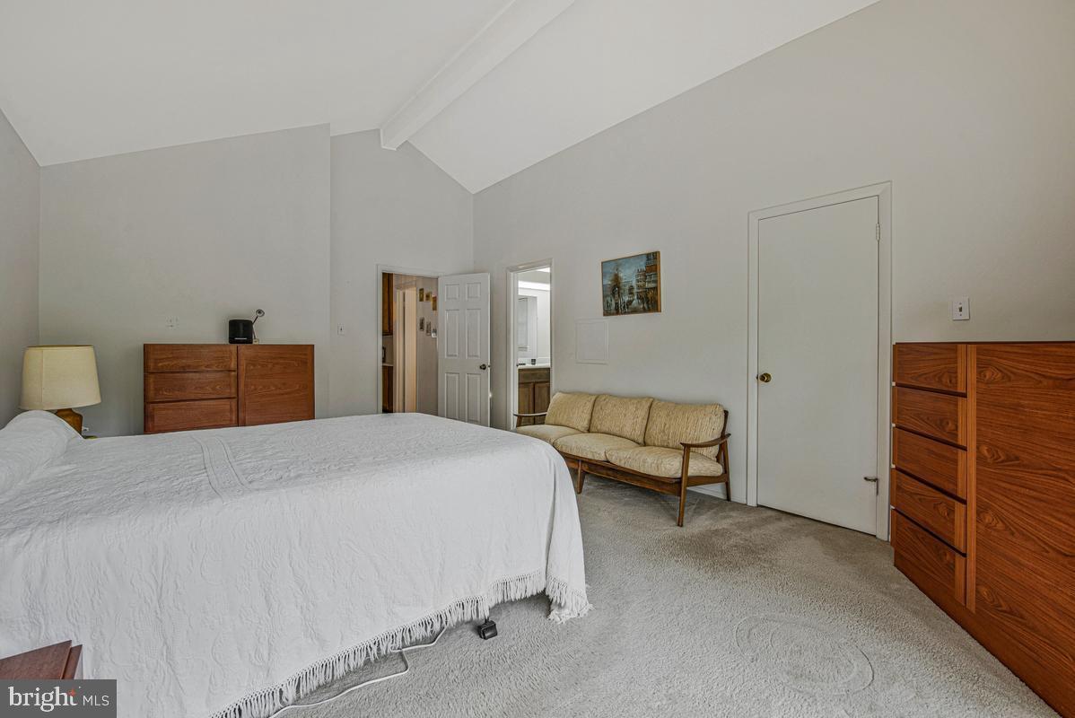 CHARLENE - Residential
