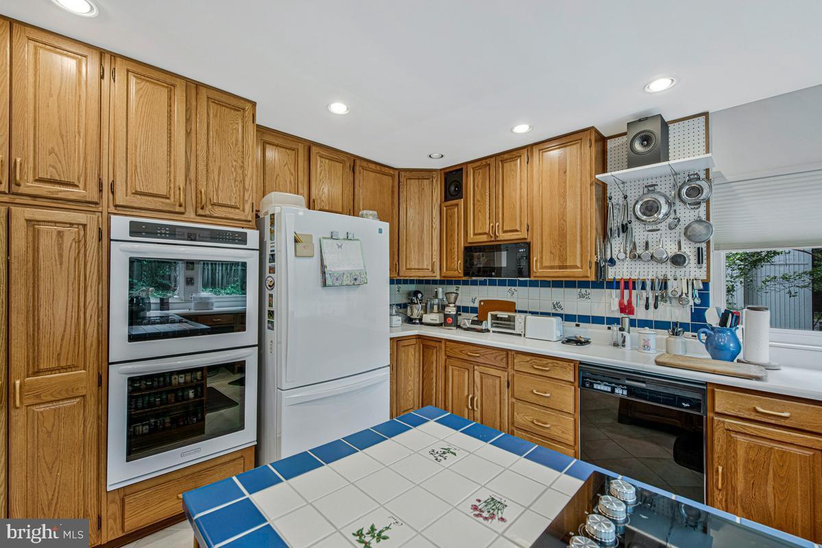CHARLENE - Residential