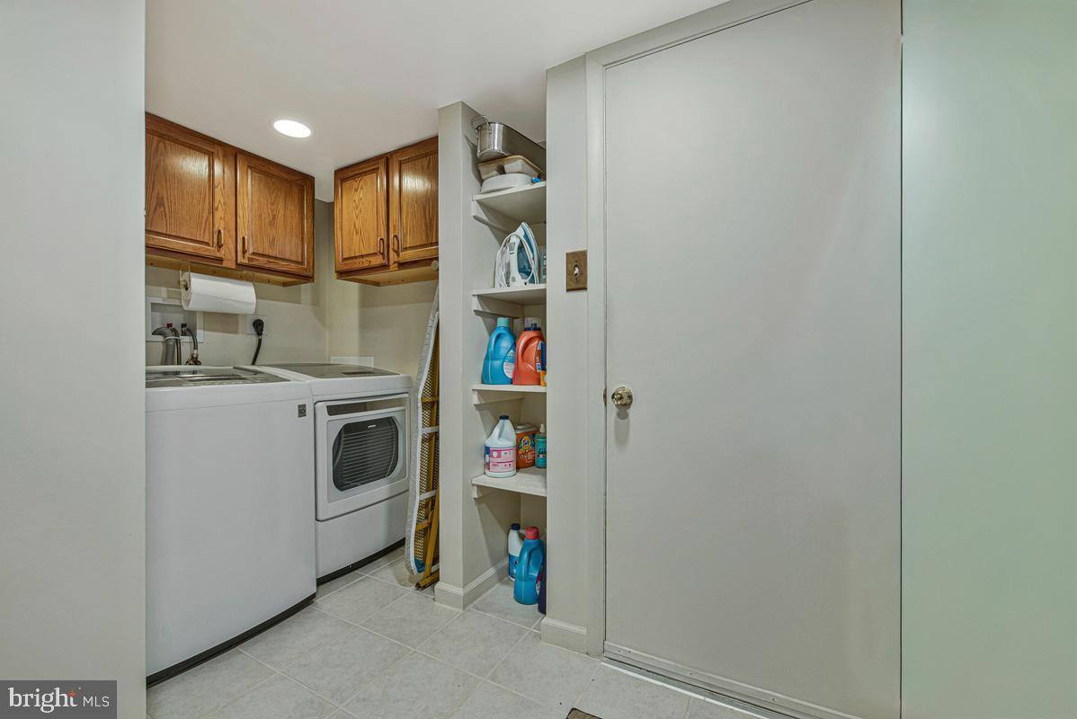 CHARLENE - Residential