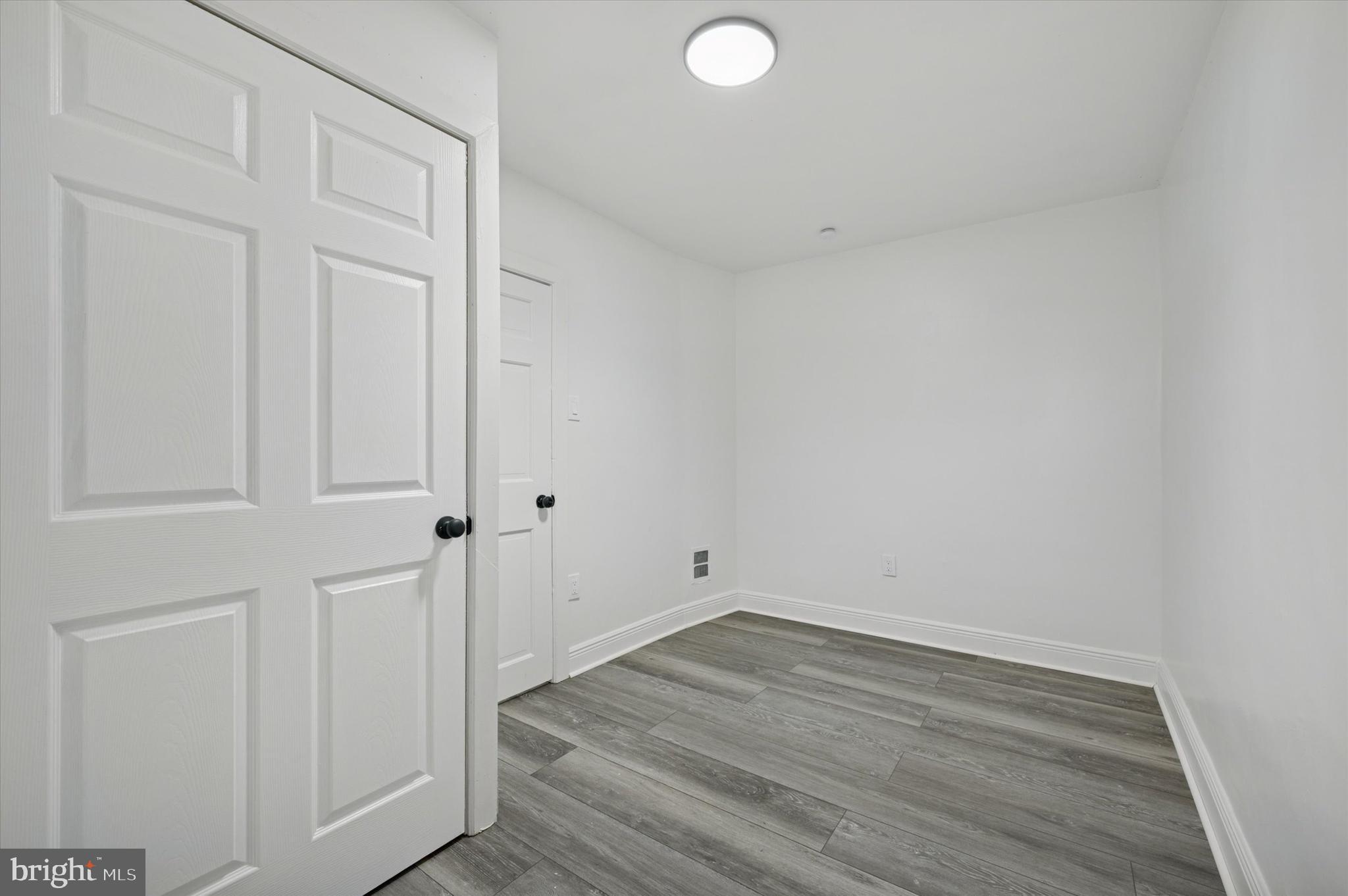 GERMANTOWN (EAST) - Residential