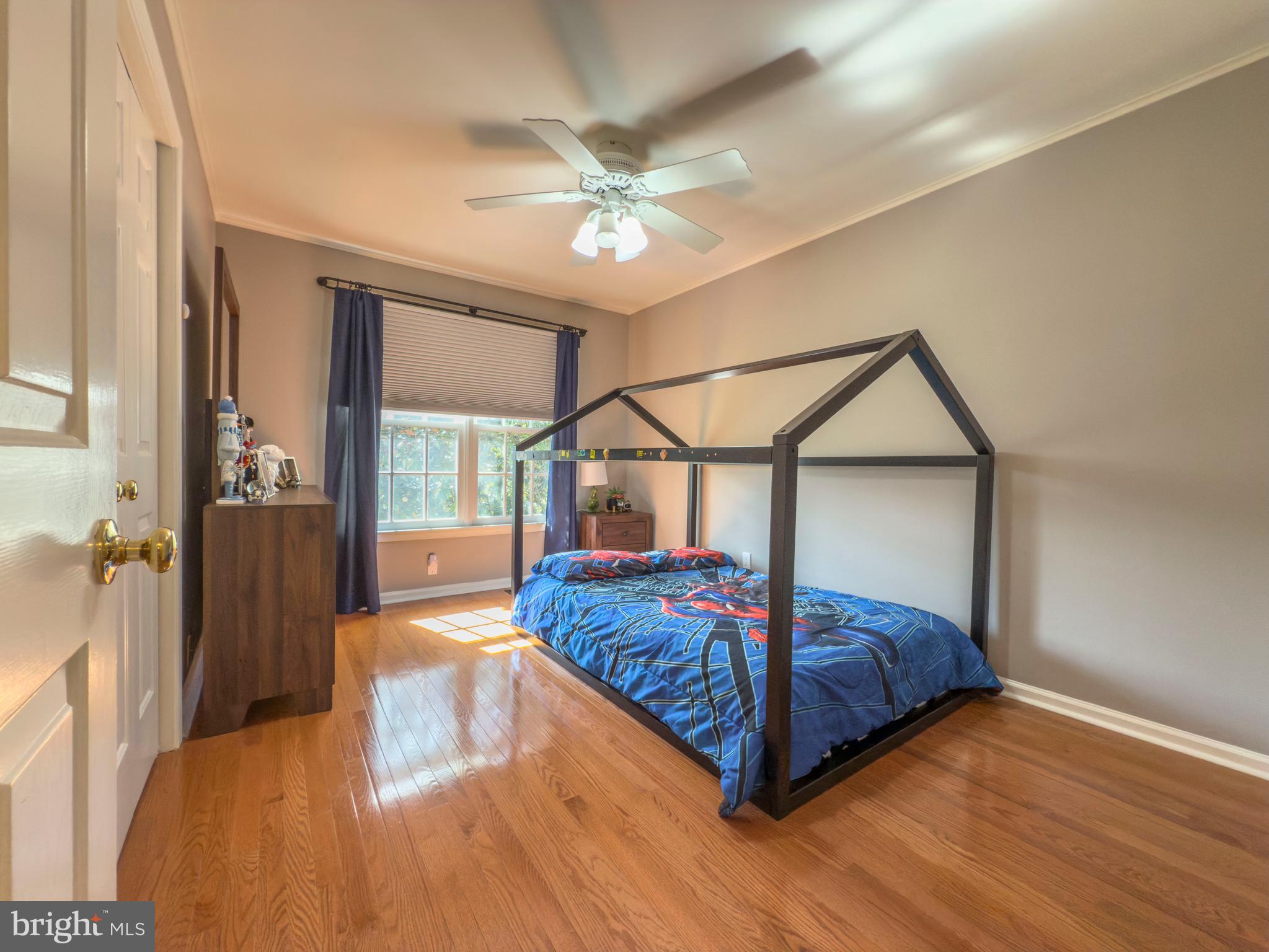 WAYNESBROOKE EAST - Residential