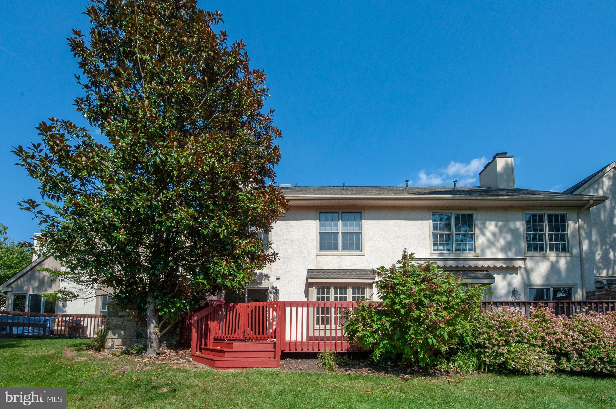 WAYNESBROOKE EAST - Residential