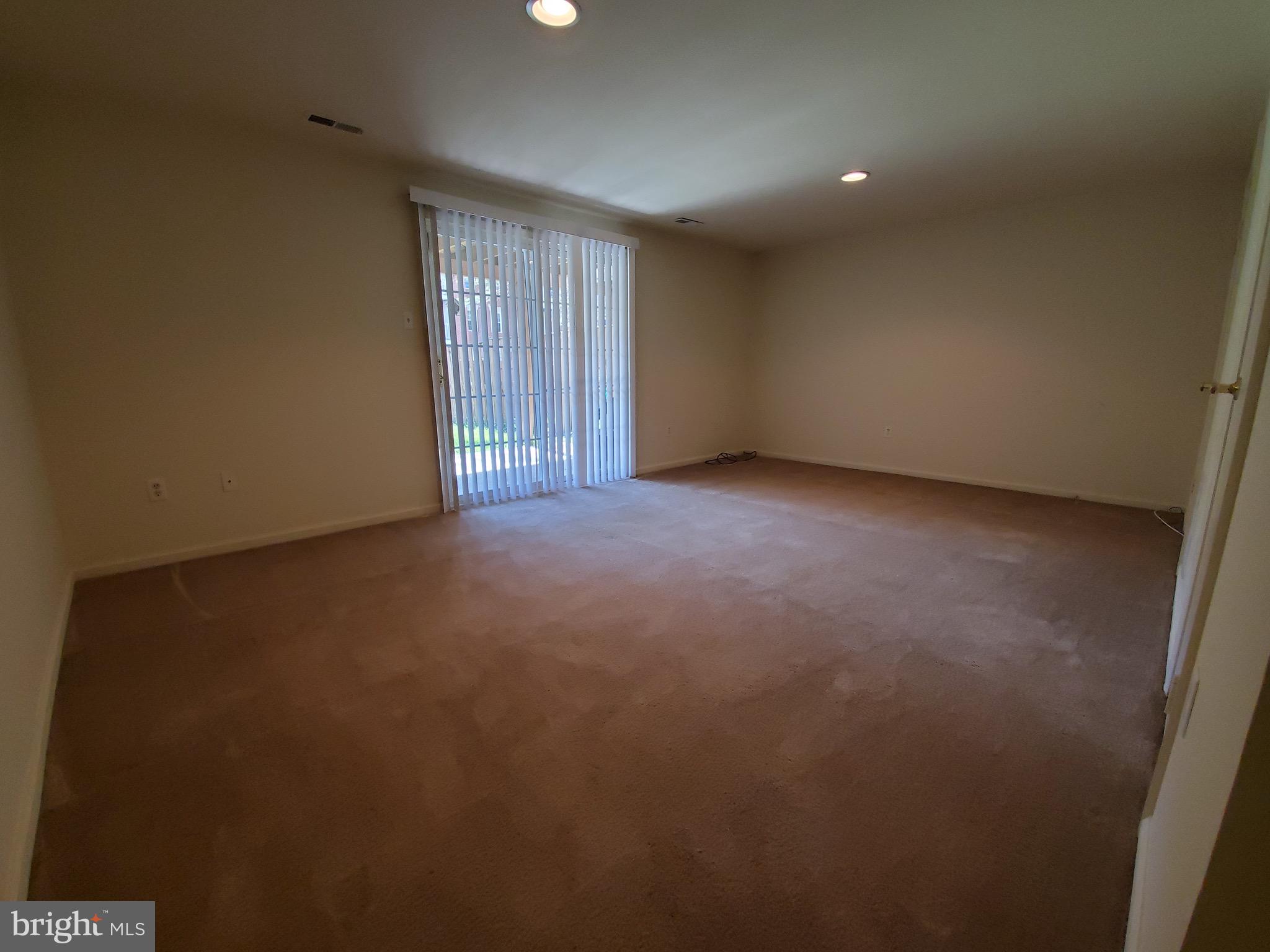 PINEY ORCHARD - Residential Lease