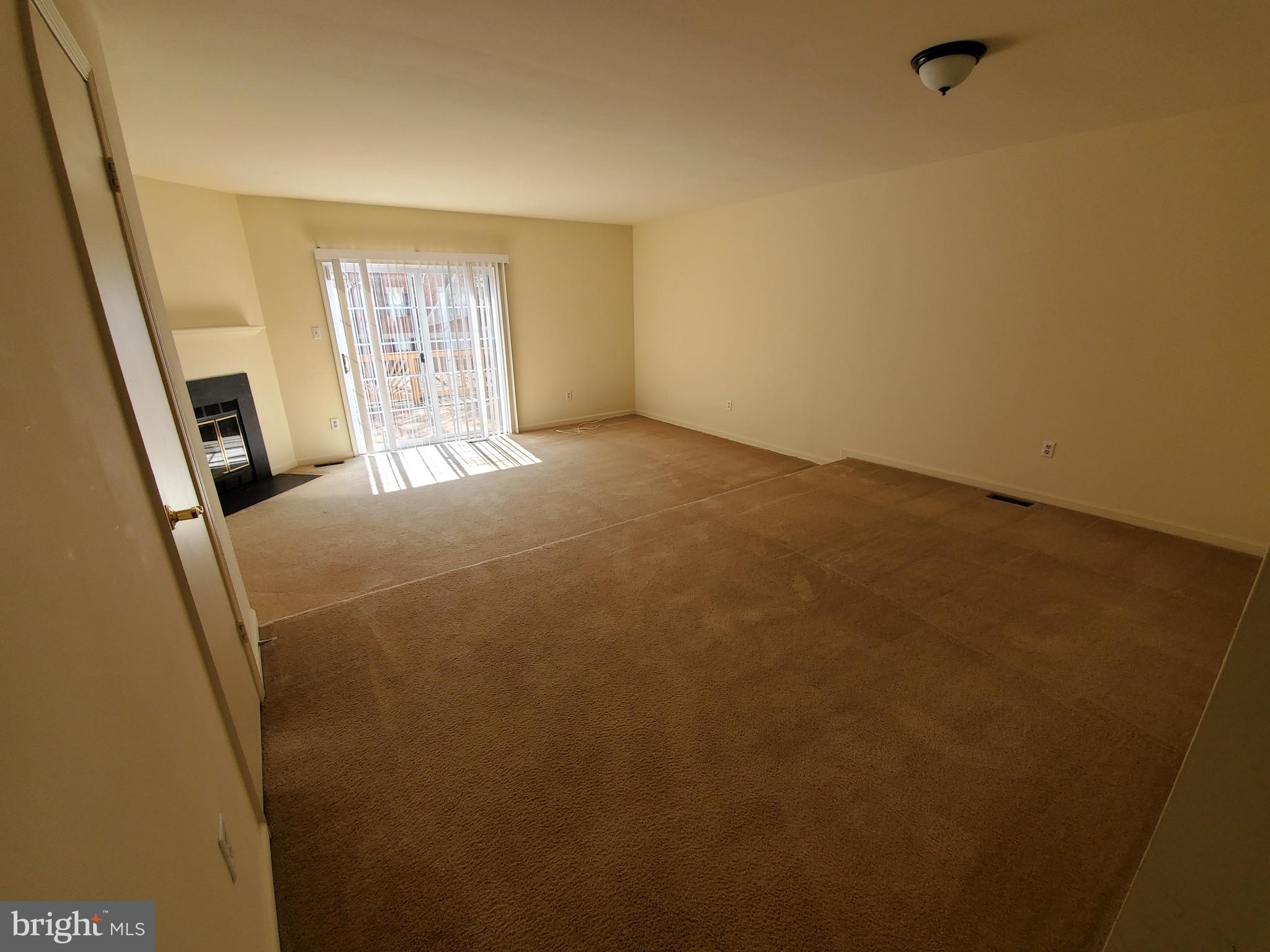 PINEY ORCHARD - Residential Lease