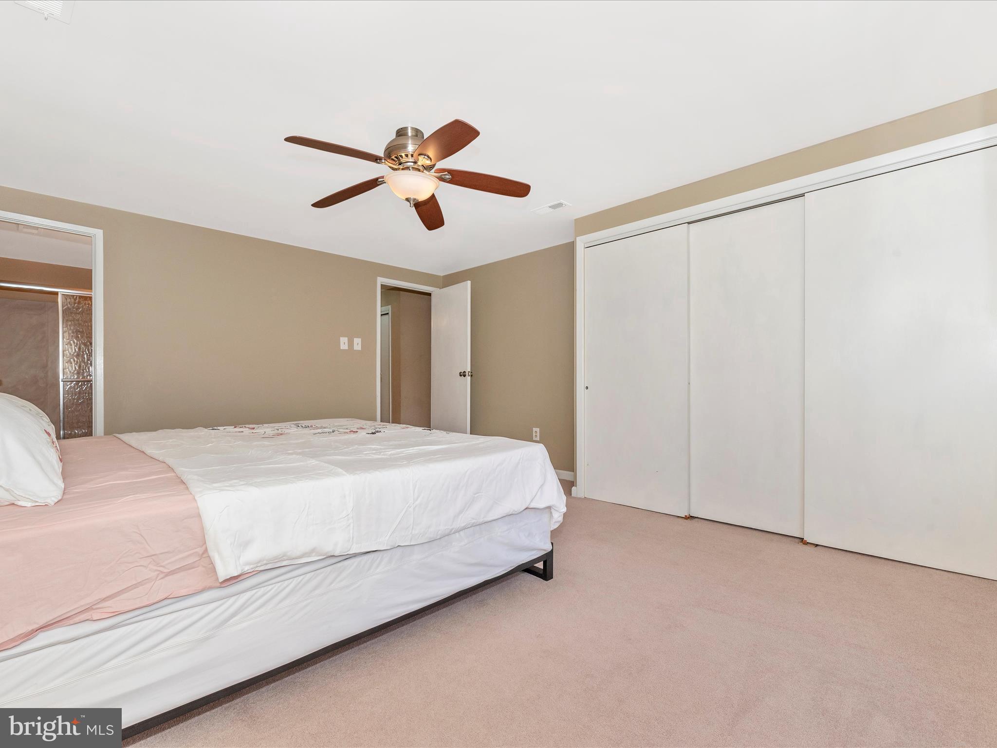 VILLAGE OF LONG REACH - Residential