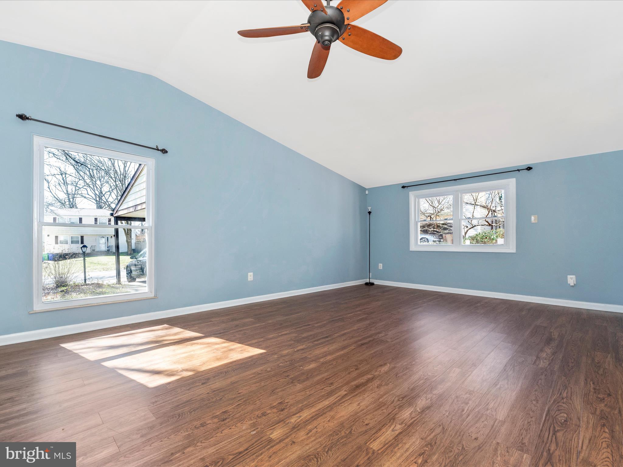 VILLAGE OF LONG REACH - Residential