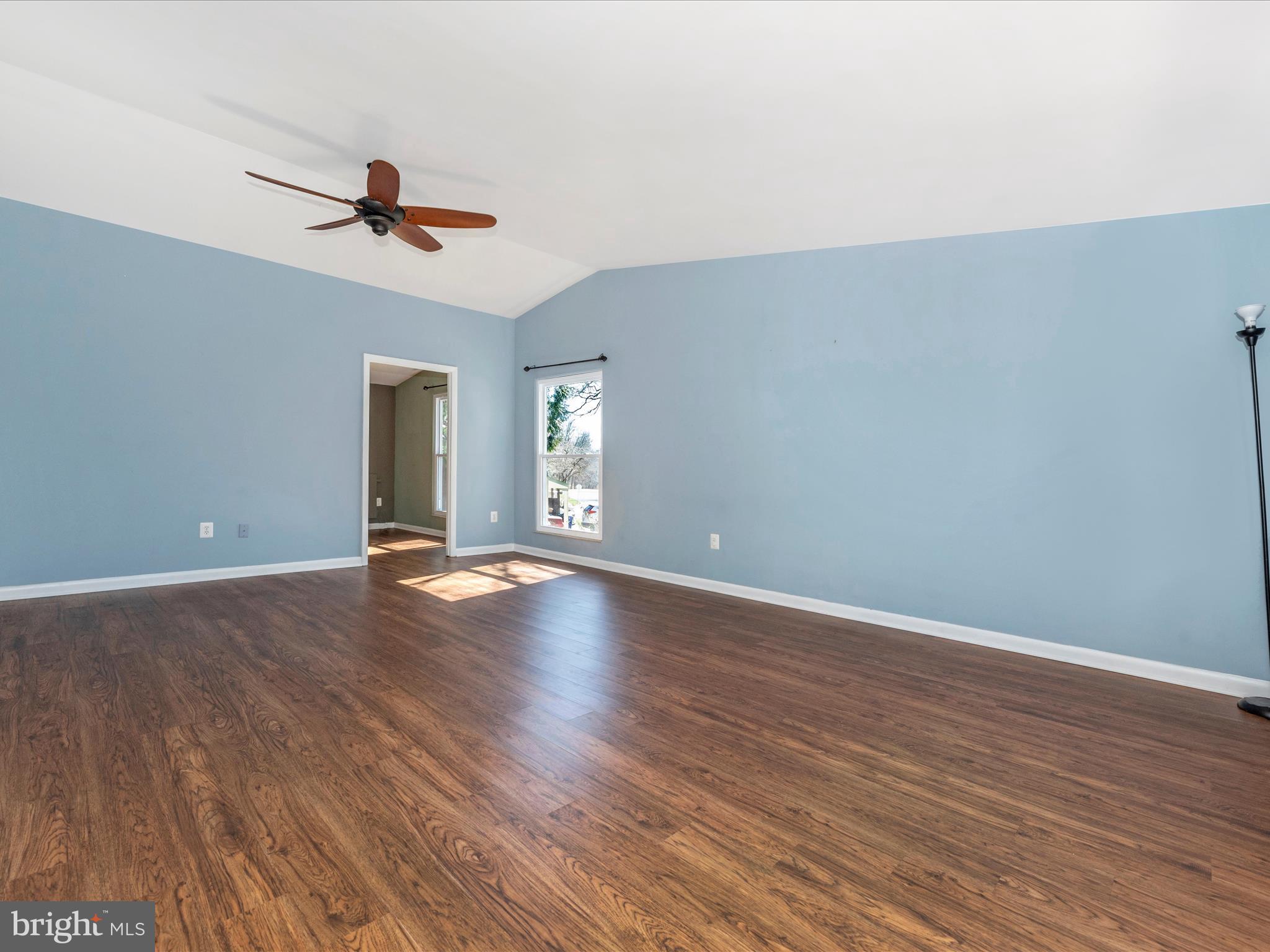 VILLAGE OF LONG REACH - Residential